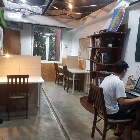 Hostel Of Rising Sun 昇行旅 Йонгхе Екстериор снимка