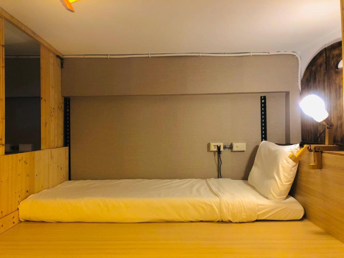 Hostel Of Rising Sun 昇行旅 Йонгхе Екстериор снимка