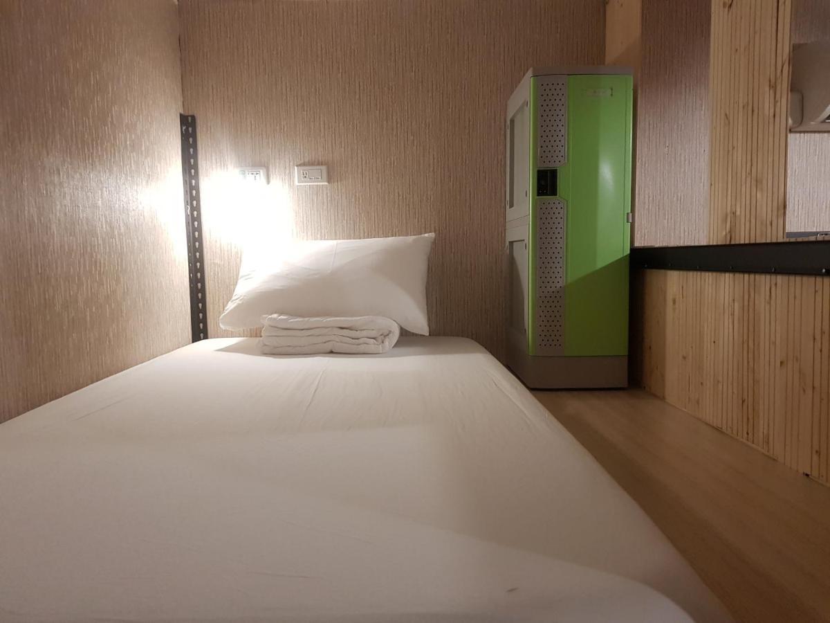 Hostel Of Rising Sun 昇行旅 Йонгхе Екстериор снимка