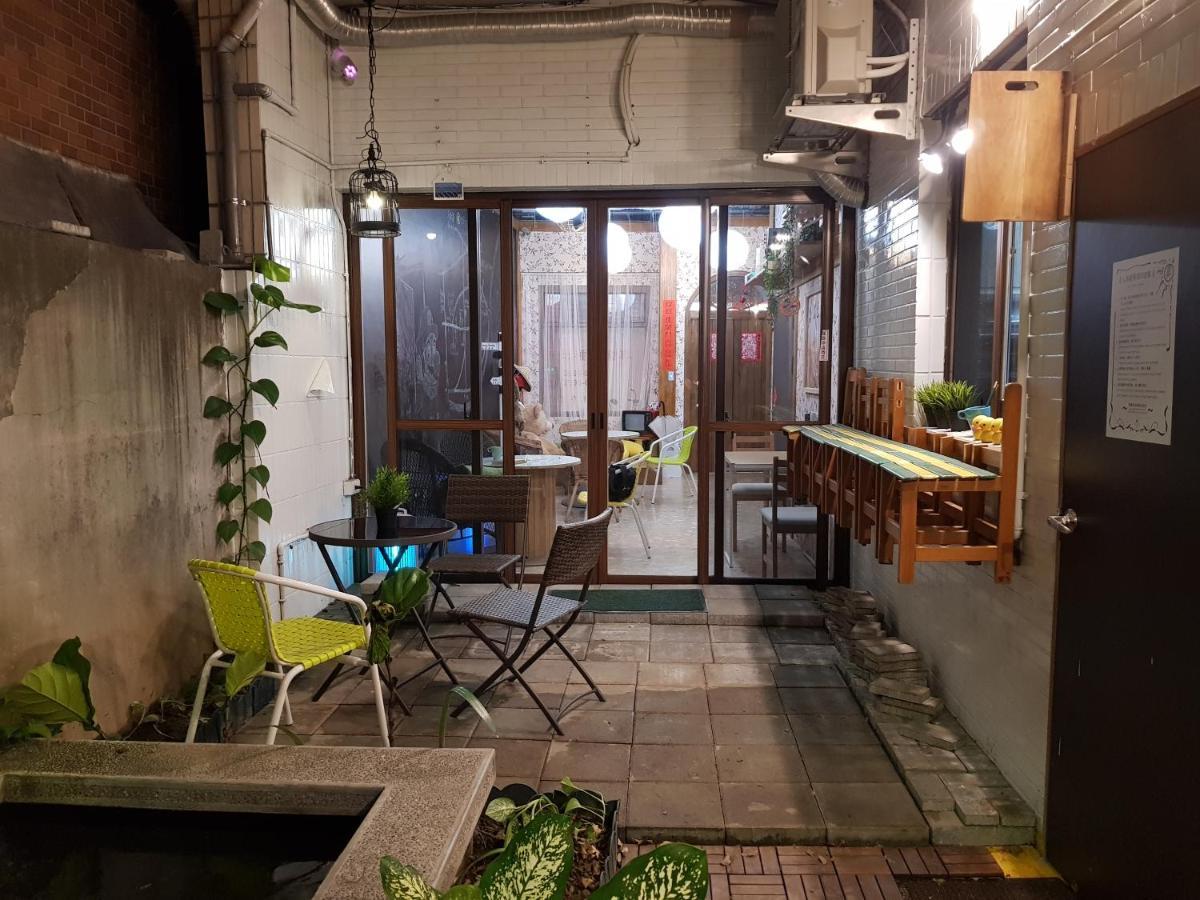 Hostel Of Rising Sun 昇行旅 Йонгхе Екстериор снимка