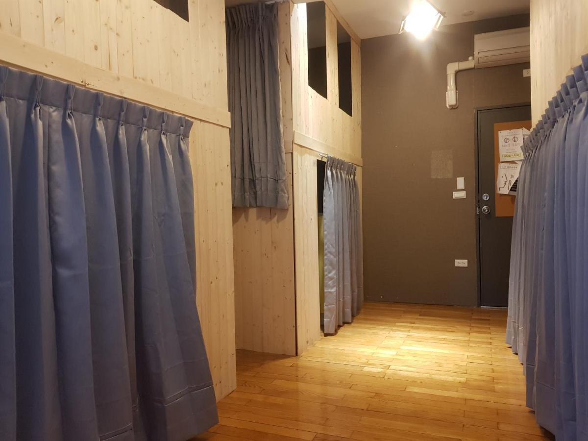 Hostel Of Rising Sun 昇行旅 Йонгхе Екстериор снимка