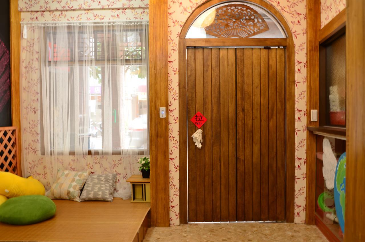 Hostel Of Rising Sun 昇行旅 Йонгхе Екстериор снимка